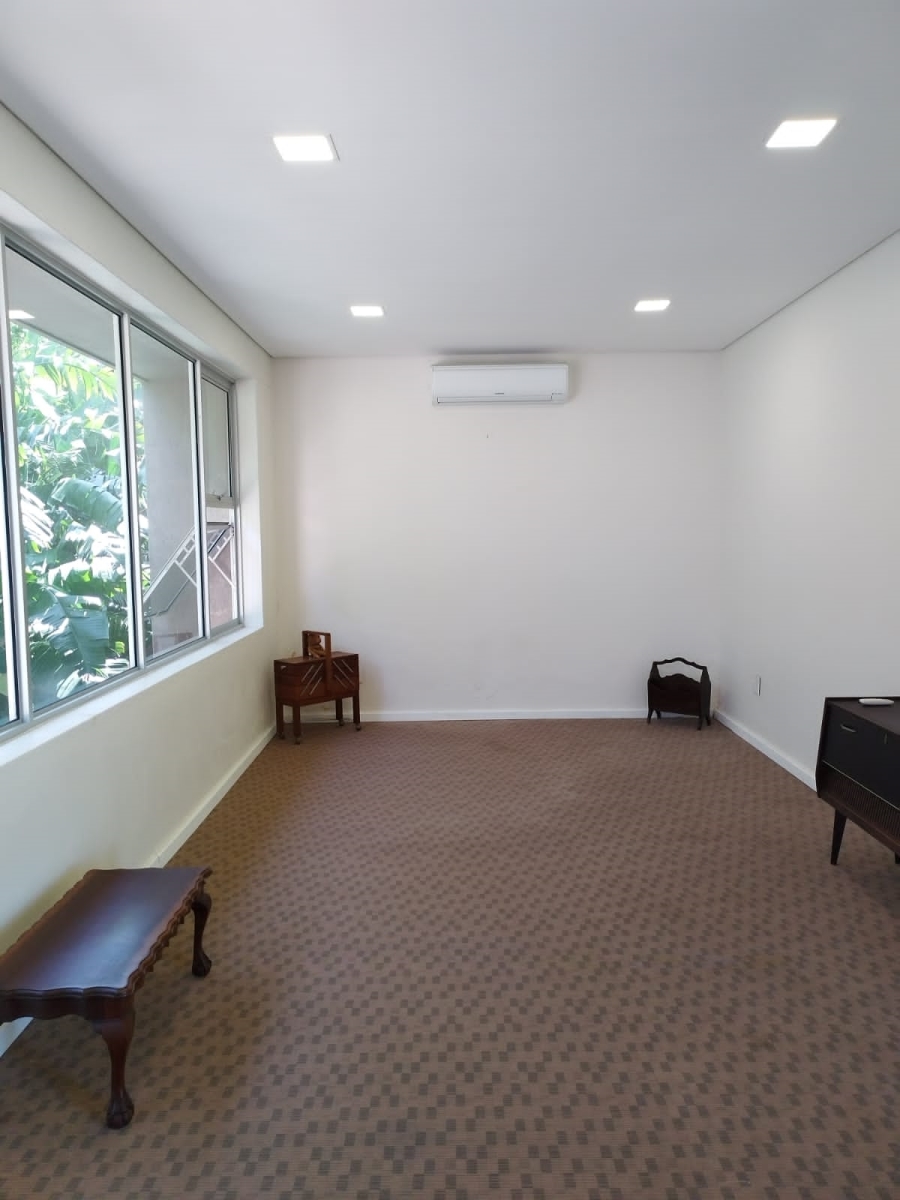 To Let 5 Bedroom Property for Rent in La Concorde Western Cape
